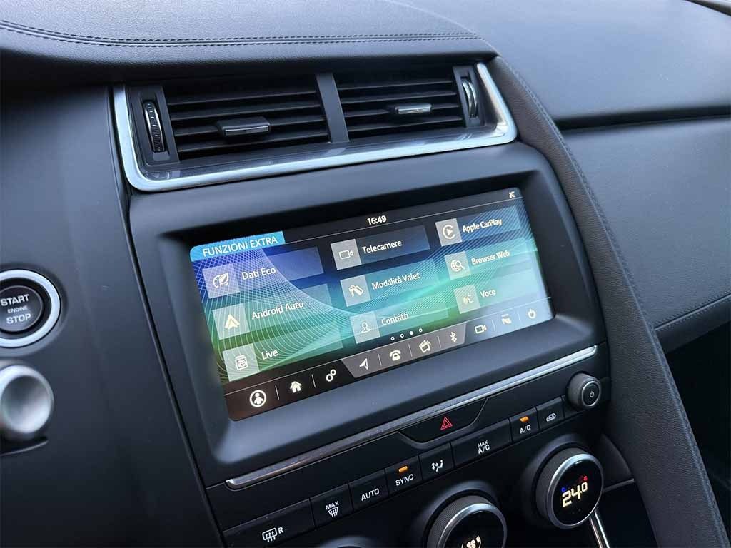 JAGUAR E-Pace 2.0d i4 SE awd TELECAMERA POST. APPLE CARPLAY - 24