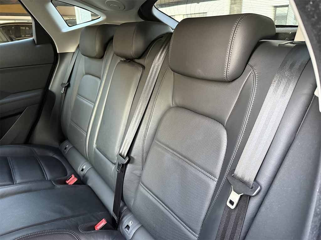 JAGUAR E-Pace 2.0d i4 SE awd TELECAMERA POST. APPLE CARPLAY - 31