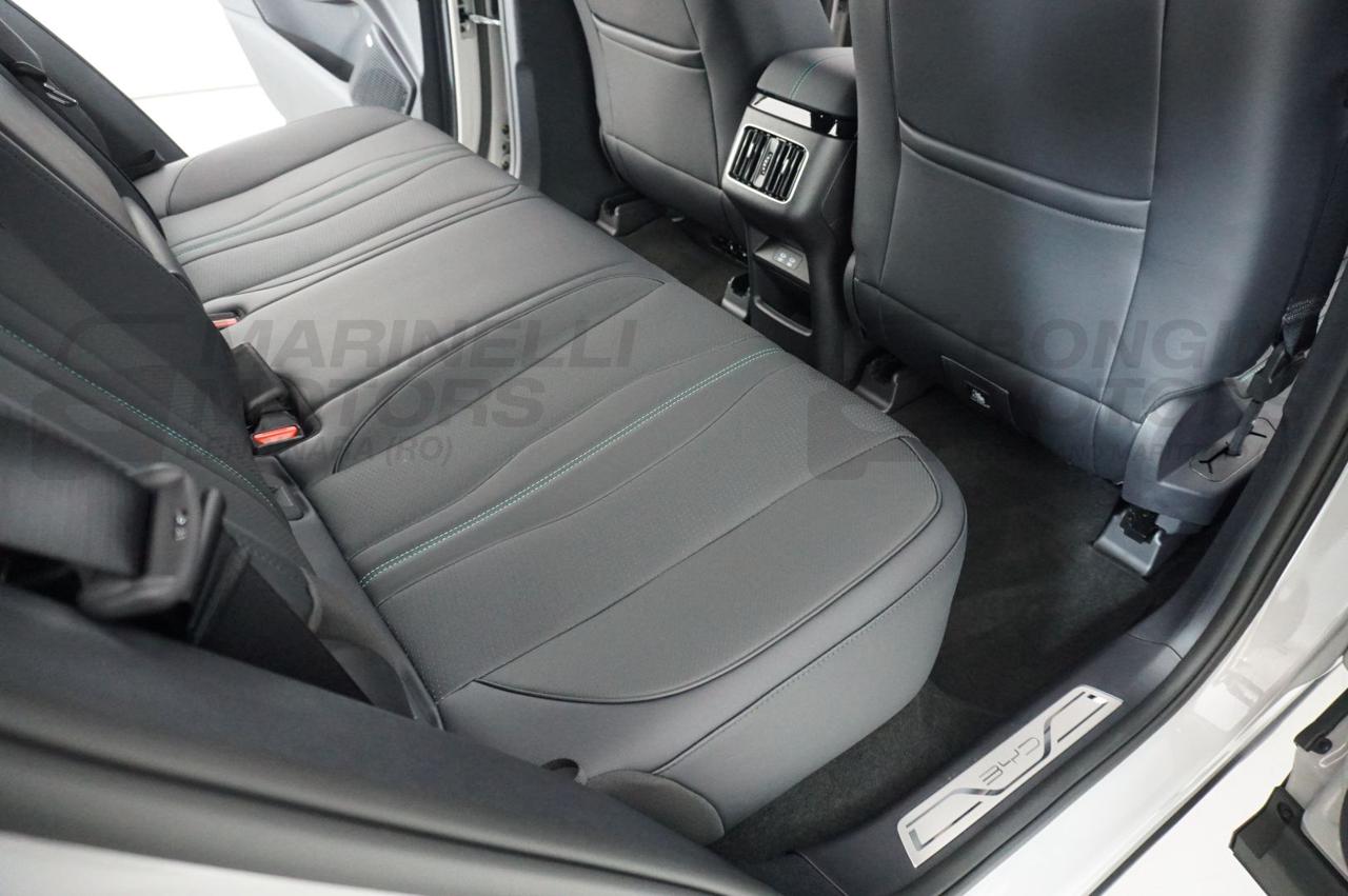 BYD Seal U DM-I 1.5 PHEV BOOST 2WD - 11