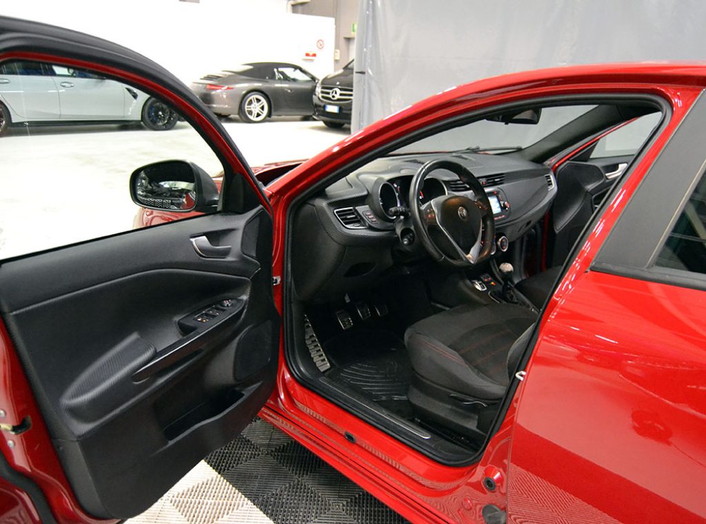 ALFA ROMEO Giulietta 1.6 JTDm 120 CV Super Unico Proprietario - 2