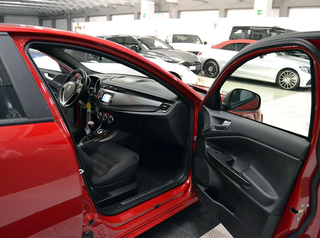 ALFA ROMEO Giulietta 1.6 JTDm 120 CV Super Unico Proprietario - 4