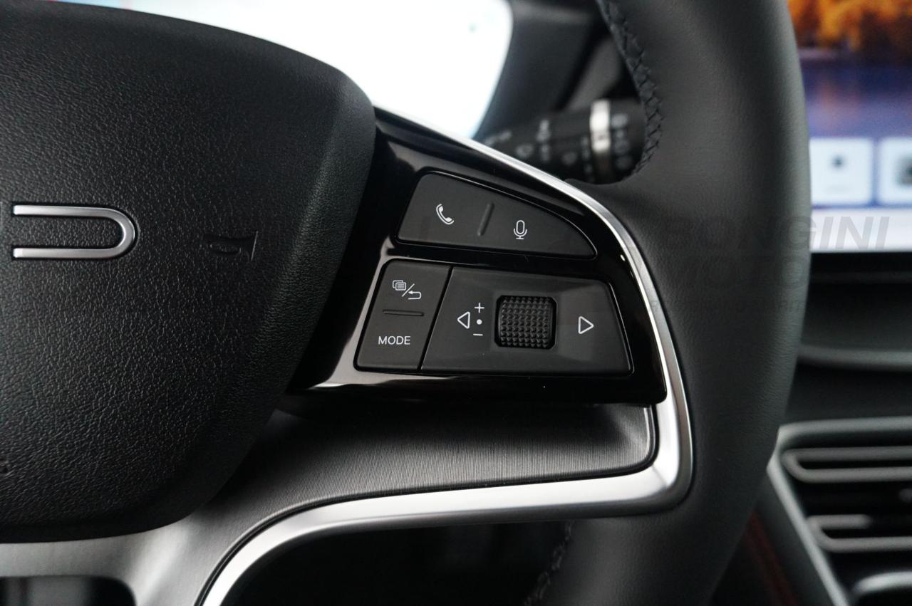 BYD Seal U DM-I 1.5 PHEV DESIGN 4WD - 22