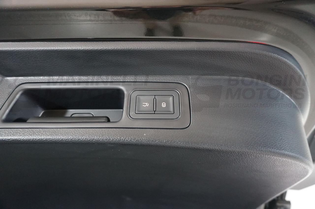 BYD Seal U DM-I 1.5 PHEV DESIGN 4WD - 13