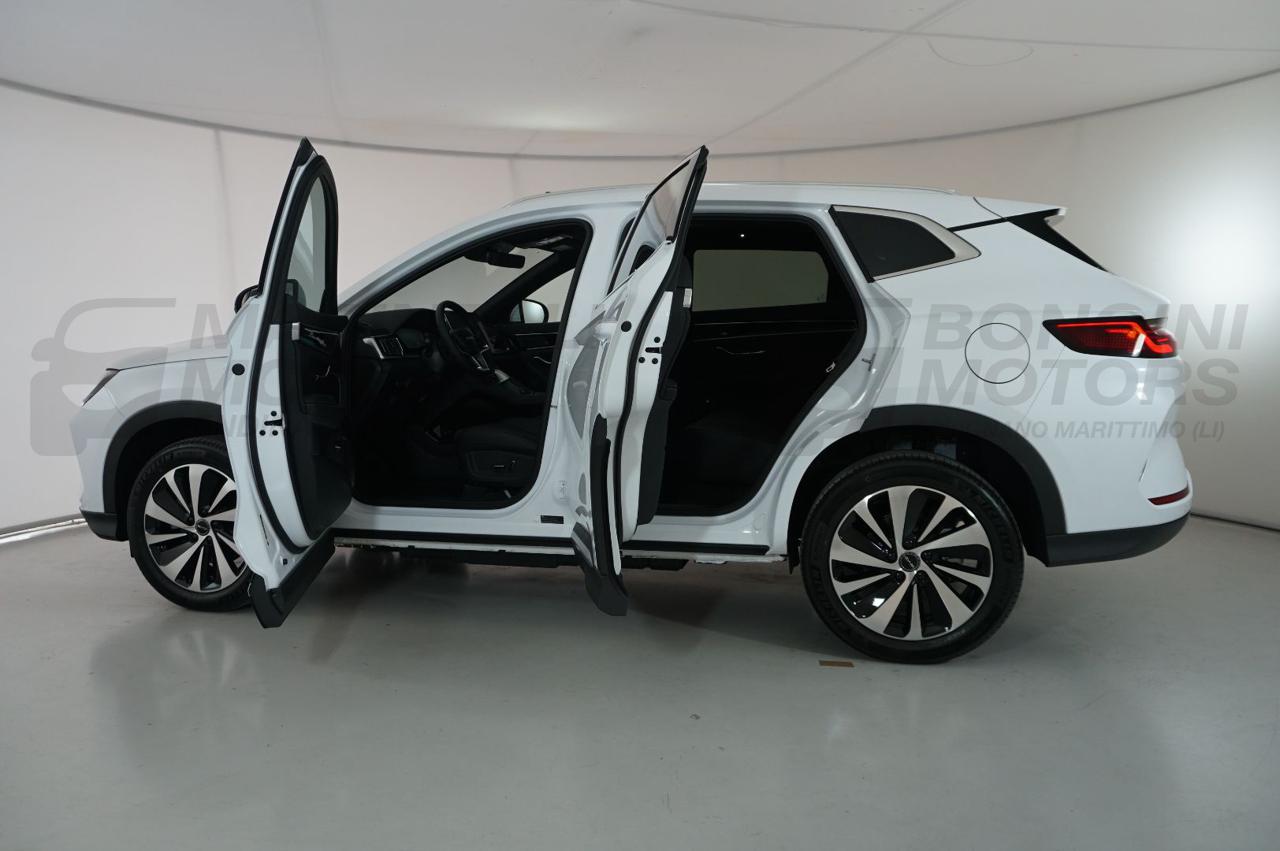 BYD Seal U DM-I 1.5 PHEV DESIGN 4WD - 40