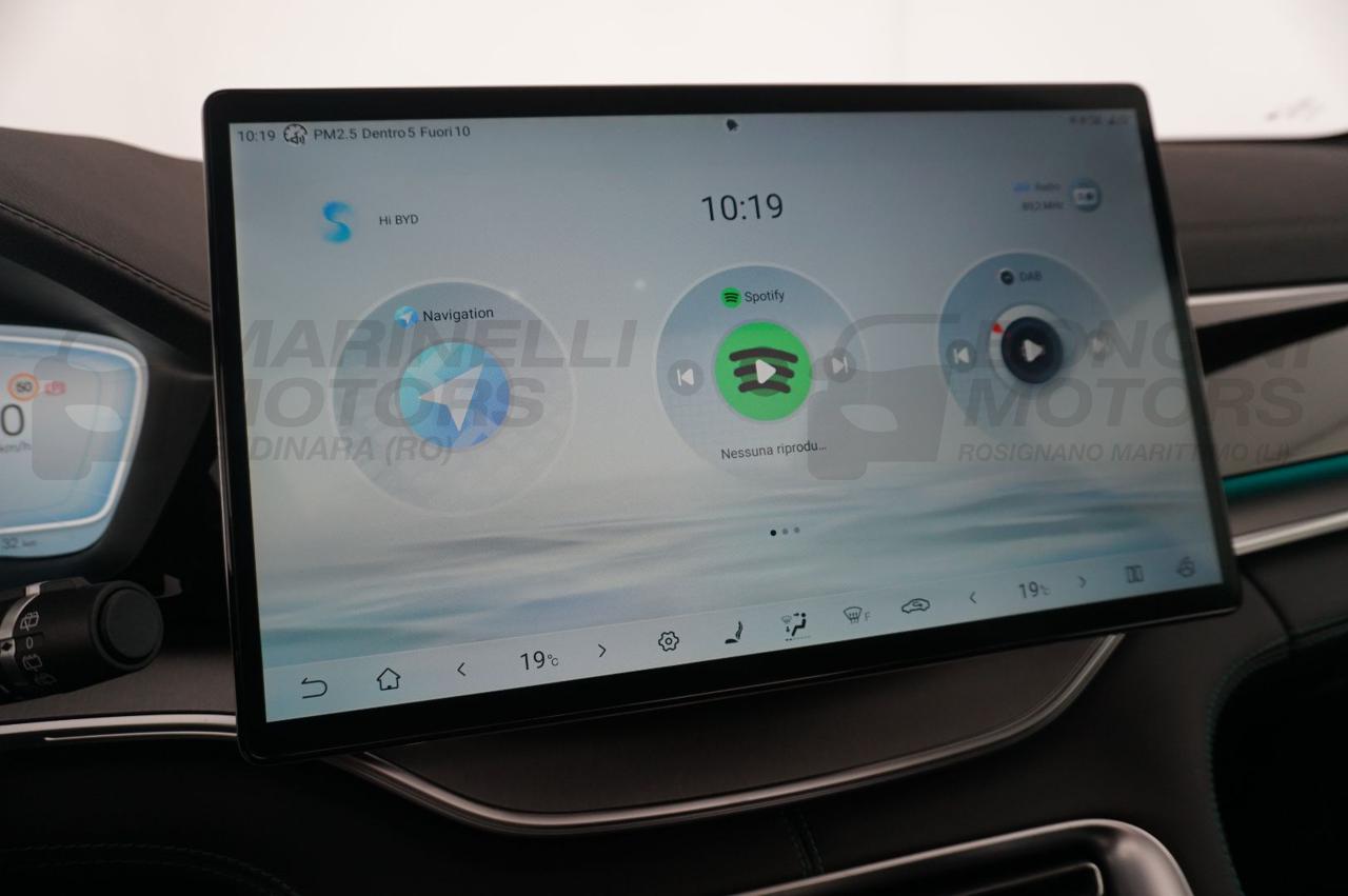 BYD Seal U DM-I 1.5 PHEV DESIGN 4WD - 14