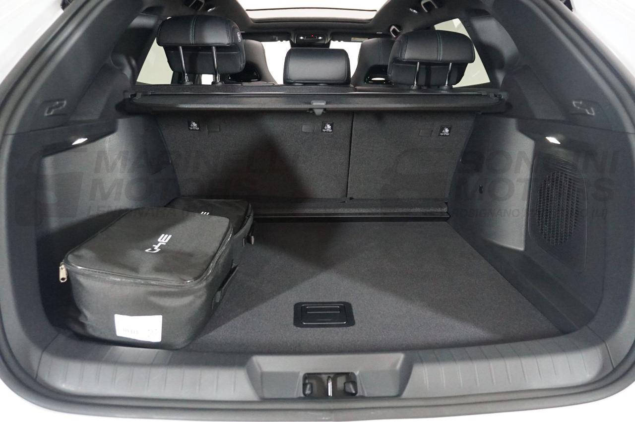 BYD Seal U DM-I 1.5 PHEV DESIGN 4WD - 11