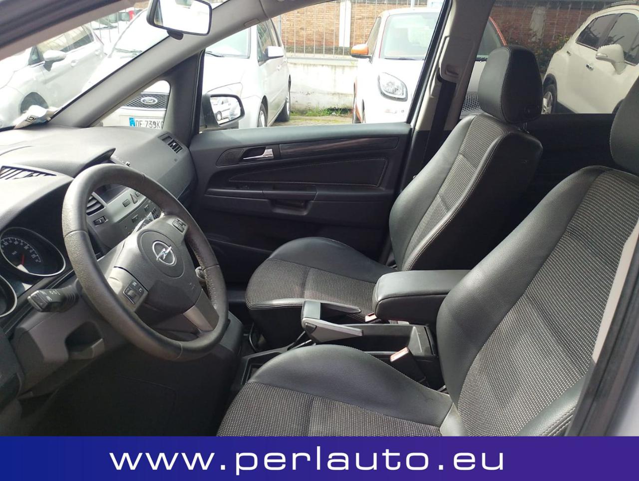 OPEL Zafira 1.9 CDTI 120CV Cosmo - 9