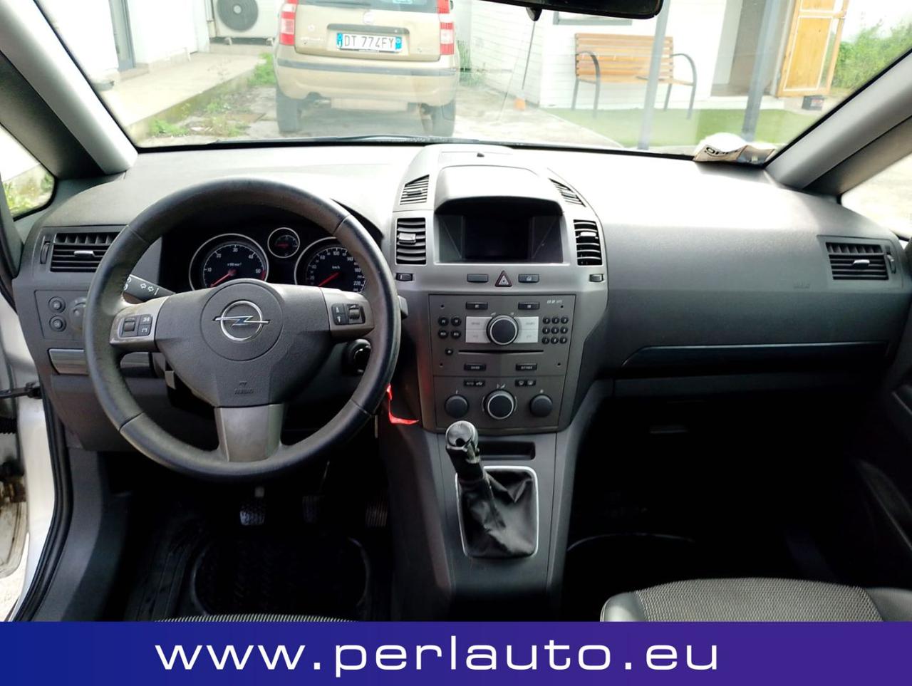OPEL Zafira 1.9 CDTI 120CV Cosmo - 11