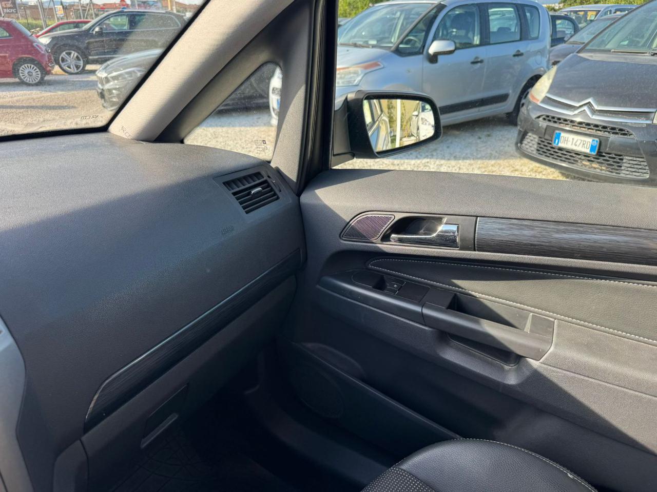 OPEL Zafira 1.9 CDTI 120CV Cosmo - 12