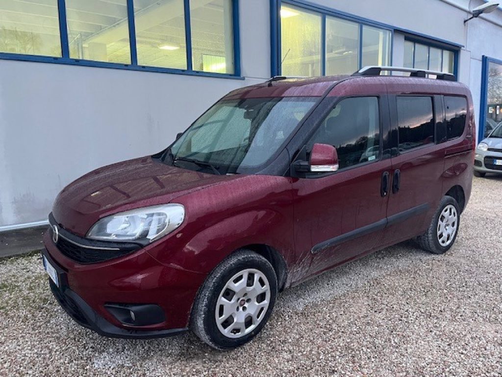 FIAT Doblo Doblò 1.6 MJT 16V 95CV Easy 7 posti - 2