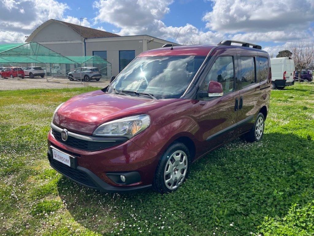FIAT Doblo Doblò 1.6 MJT 16V 95CV Easy 7 posti - 3