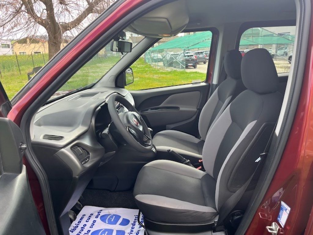 FIAT Doblo Doblò 1.6 MJT 16V 95CV Easy 7 posti - 8