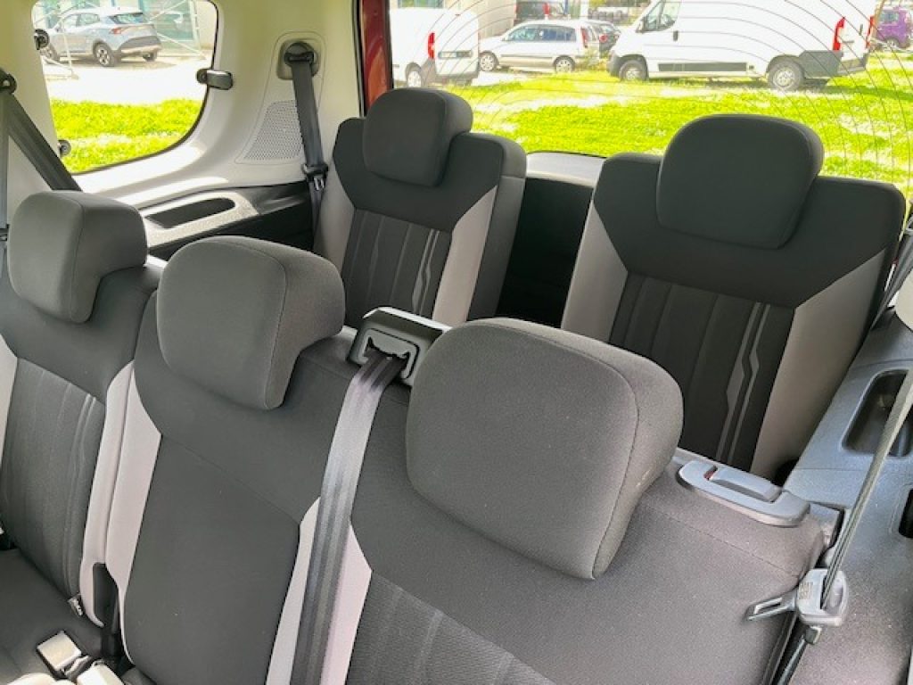 FIAT Doblo Doblò 1.6 MJT 16V 95CV Easy 7 posti - 15