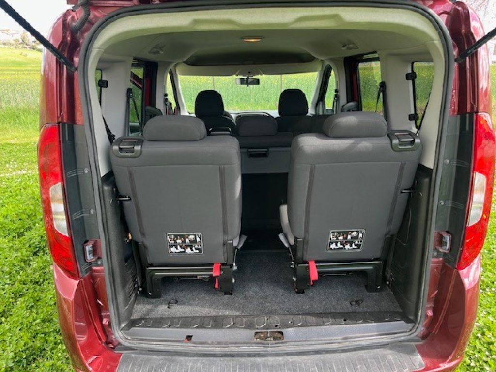FIAT Doblo Doblò 1.6 MJT 16V 95CV Easy 7 posti - 16