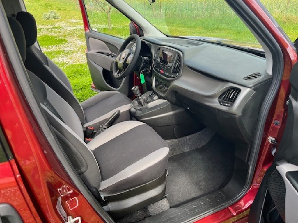 FIAT Doblo Doblò 1.6 MJT 16V 95CV Easy 7 posti - 20