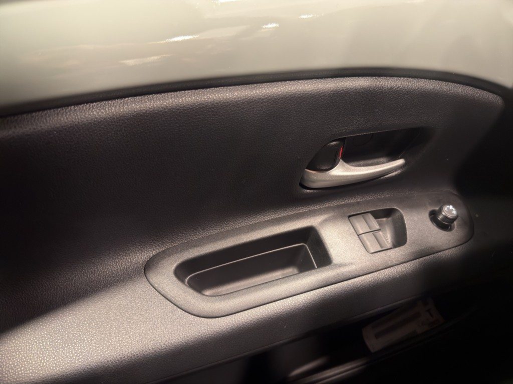 TOYOTA Aygo X 1.5 Hybrid 115 CV 5 porte Premium - 12