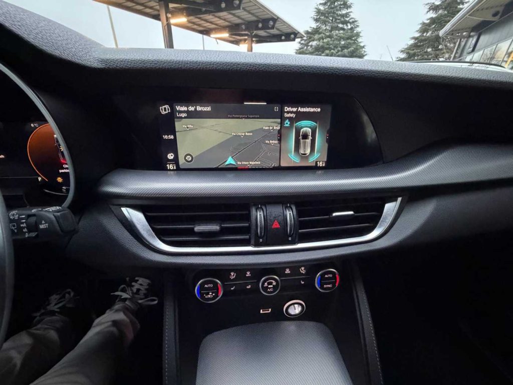 ALFA ROMEO Stelvio 2.2 Turbodiesel 210 CV AT8 Q4 Veloce - 16