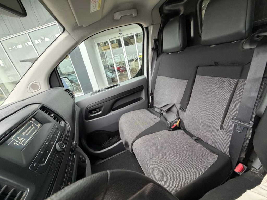 CITROEN C3 PureTech 100 S&S Plus - 13