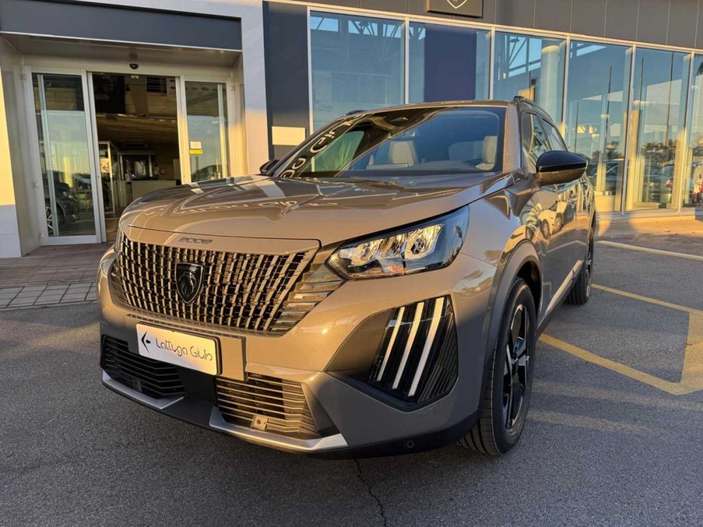 PEUGEOT 2008 Hybrid 145 e-DCS6 Allure - 2