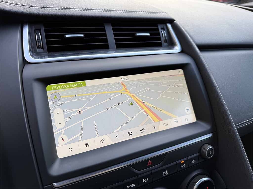 JAGUAR E-Pace 2.0d i4 R-Dynamic awd TETTO TELECAMERA IVA ESPOSTA - 25