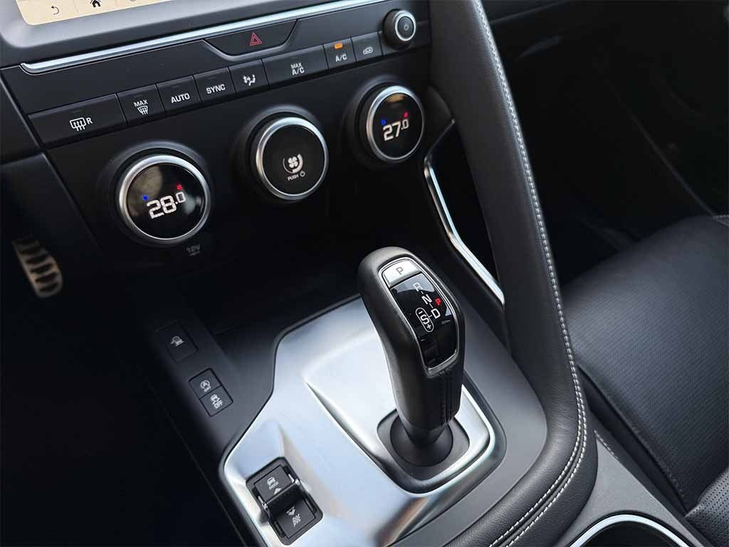 JAGUAR E-Pace 2.0d i4 R-Dynamic awd TETTO TELECAMERA IVA ESPOSTA - 18