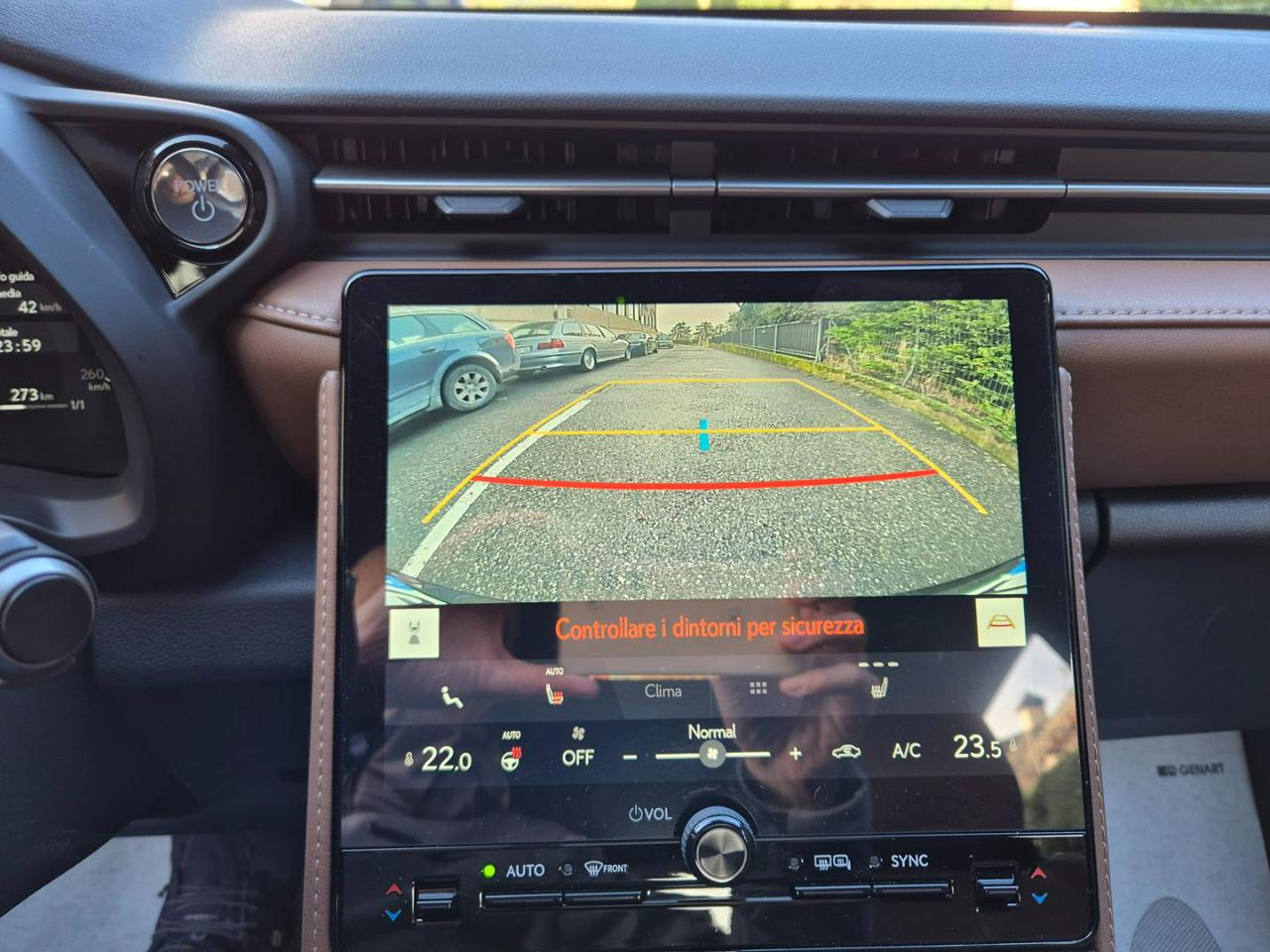 LEXUS LBX Hybrid Relax - 16