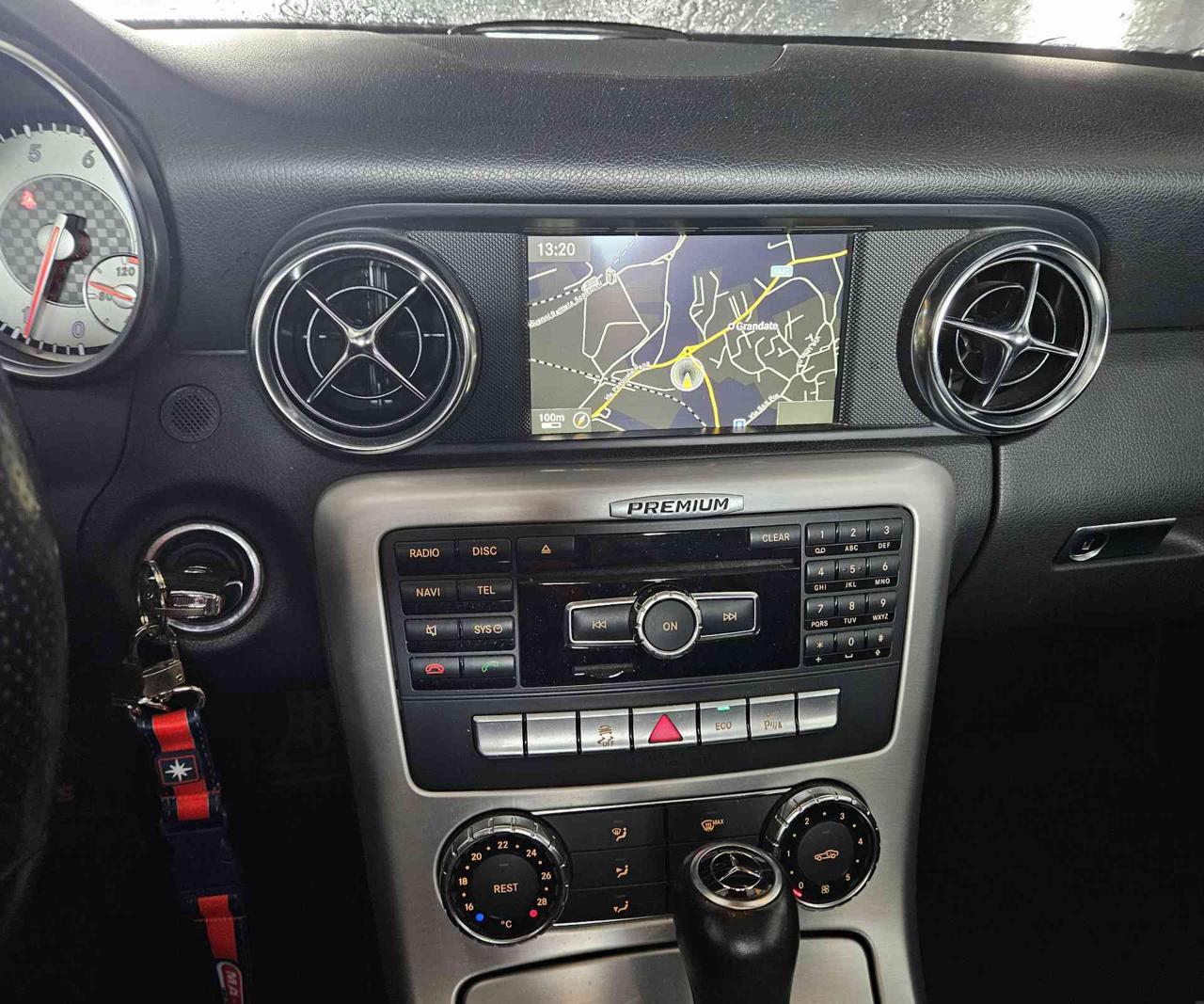 MERCEDES-BENZ SLK 200 BlueEFFICIENCY PREMIUM AMG ! - 19