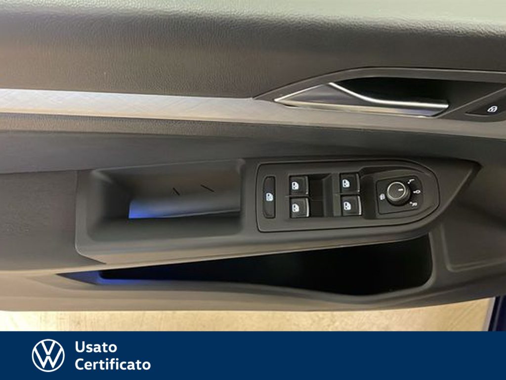 VOLKSWAGEN Golf Variant variant 2.0 tdi life 115cv dsg - 17