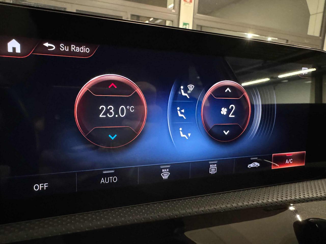 MERCEDES-BENZ A 200 d Sport - 14