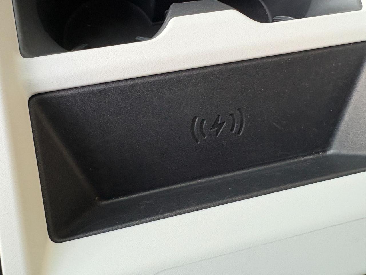 LAND ROVER Defender 90 3.0D I6 200 CV AWD Auto TOTAL BLACK. - 24