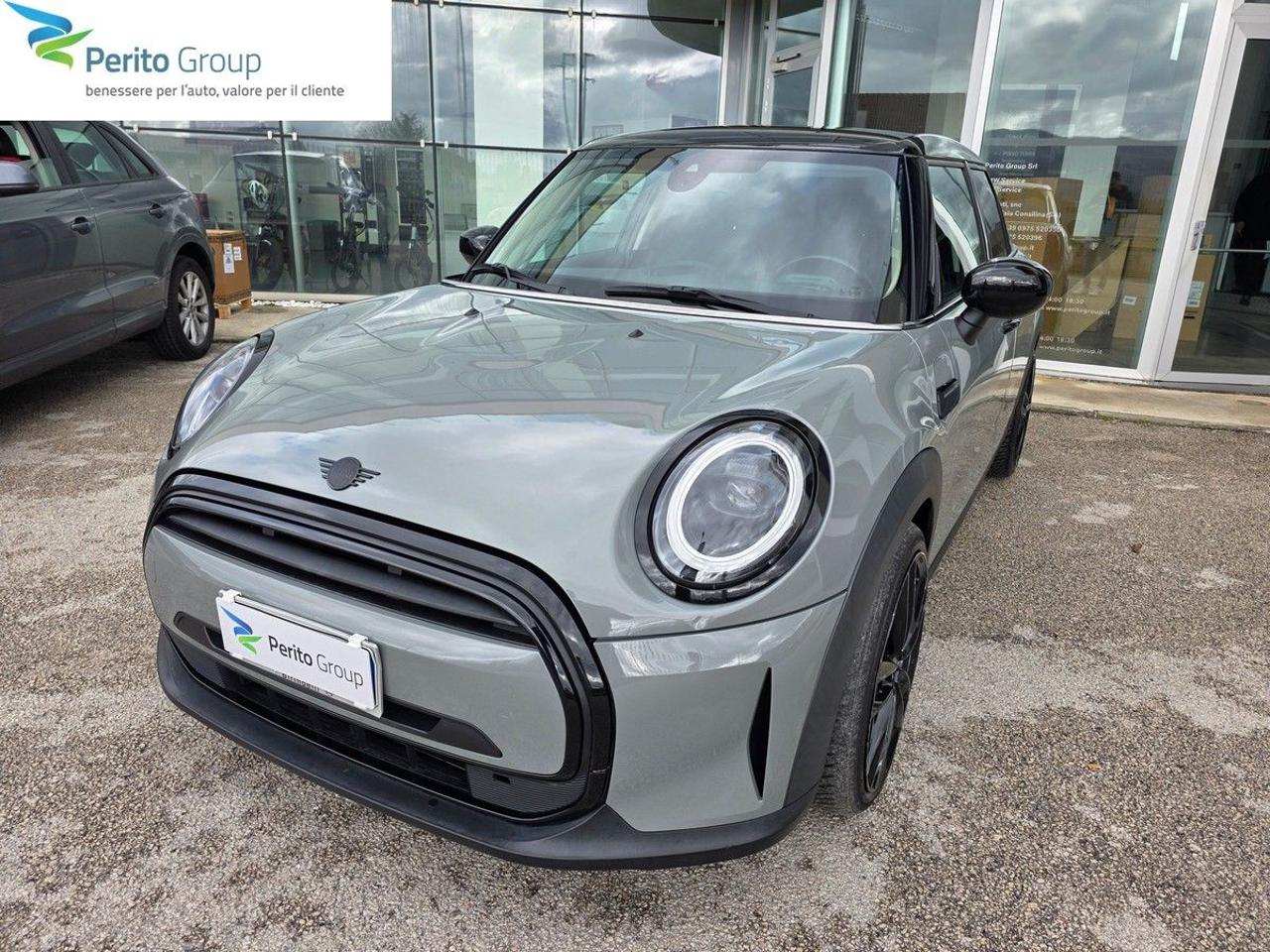 MINI Cooper 1.5 Cooper Business 5 porte - 4