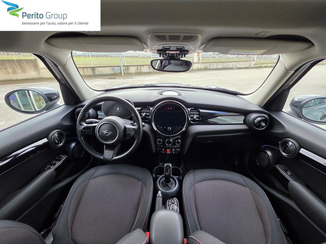 MINI Cooper 1.5 Cooper Business 5 porte - 9