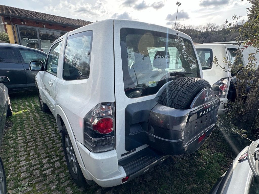 MITSUBISHI Pajero 3.2 DI-D 16V aut. 3p. Involve DPF - 2