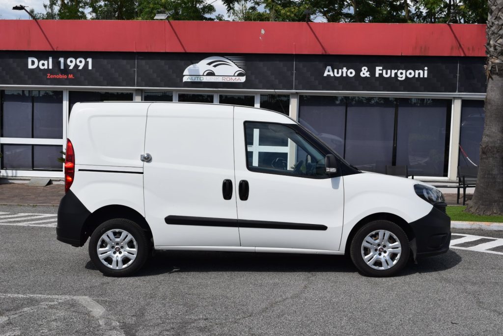 FIAT Doblo Cargo 1.6 Multijet 3 POSTI S&S Lounge 105CV - 3