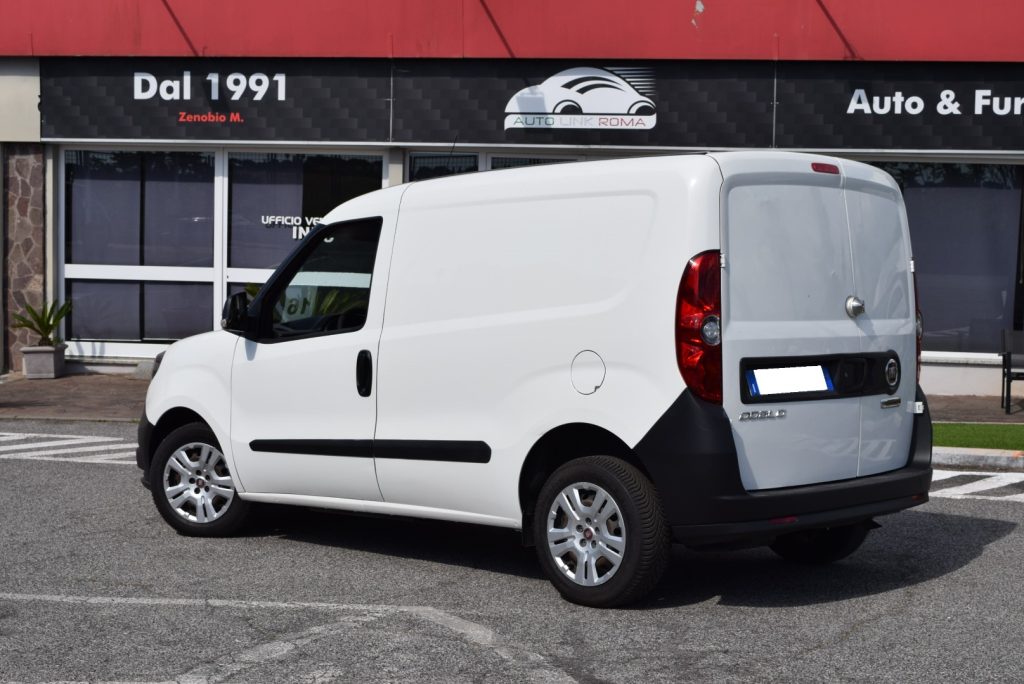 FIAT Doblo Cargo 1.6 Multijet 3 POSTI S&S Lounge 105CV - 19