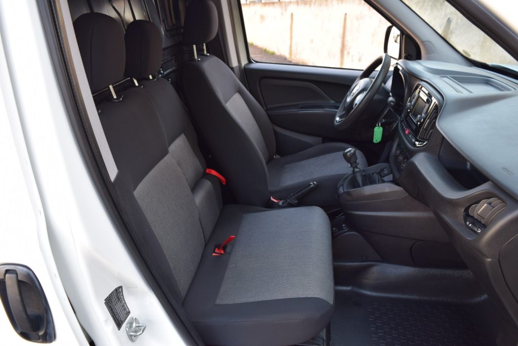 FIAT Doblo Cargo 1.6 Multijet 3 POSTI S&S Lounge 105CV - 10