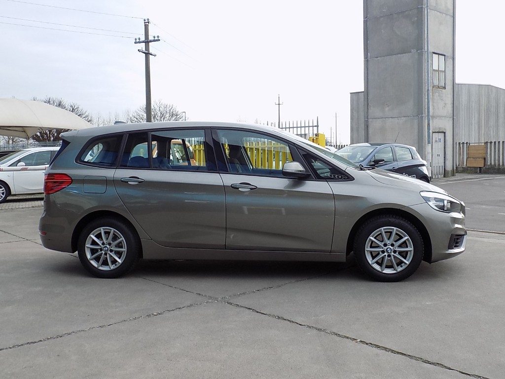 BMW 218 d Gran Tourer 7 POSTI - 4