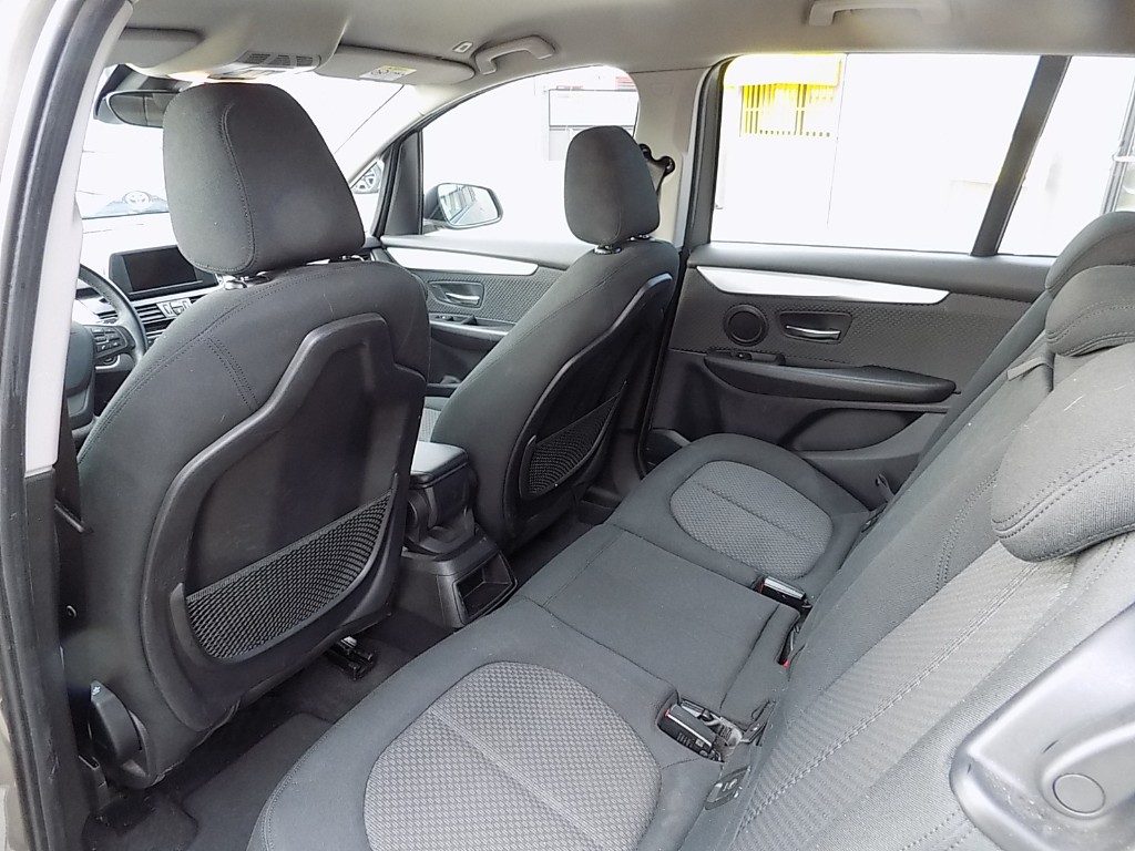 BMW 218 d Gran Tourer 7 POSTI - 7