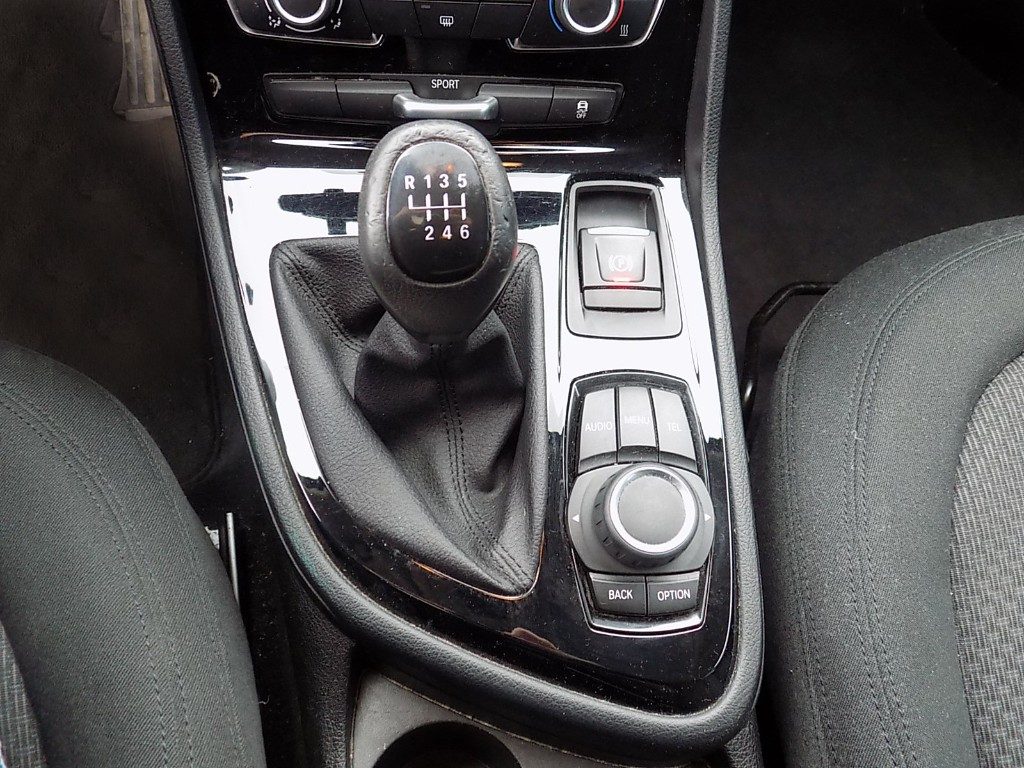 BMW 218 d Gran Tourer 7 POSTI - 13