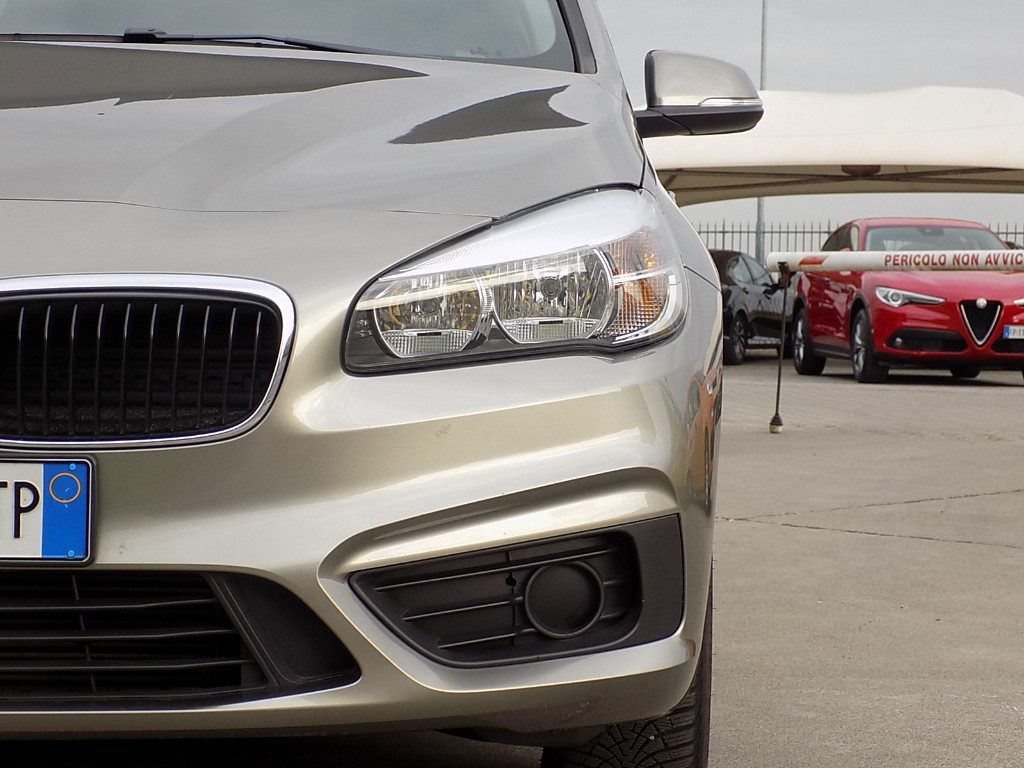 BMW 218 d Gran Tourer 7 POSTI - 18