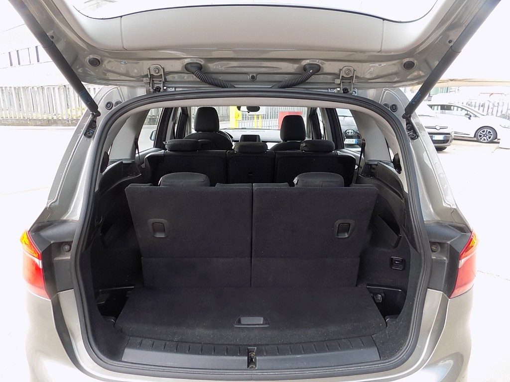 BMW 218 d Gran Tourer 7 POSTI - 21