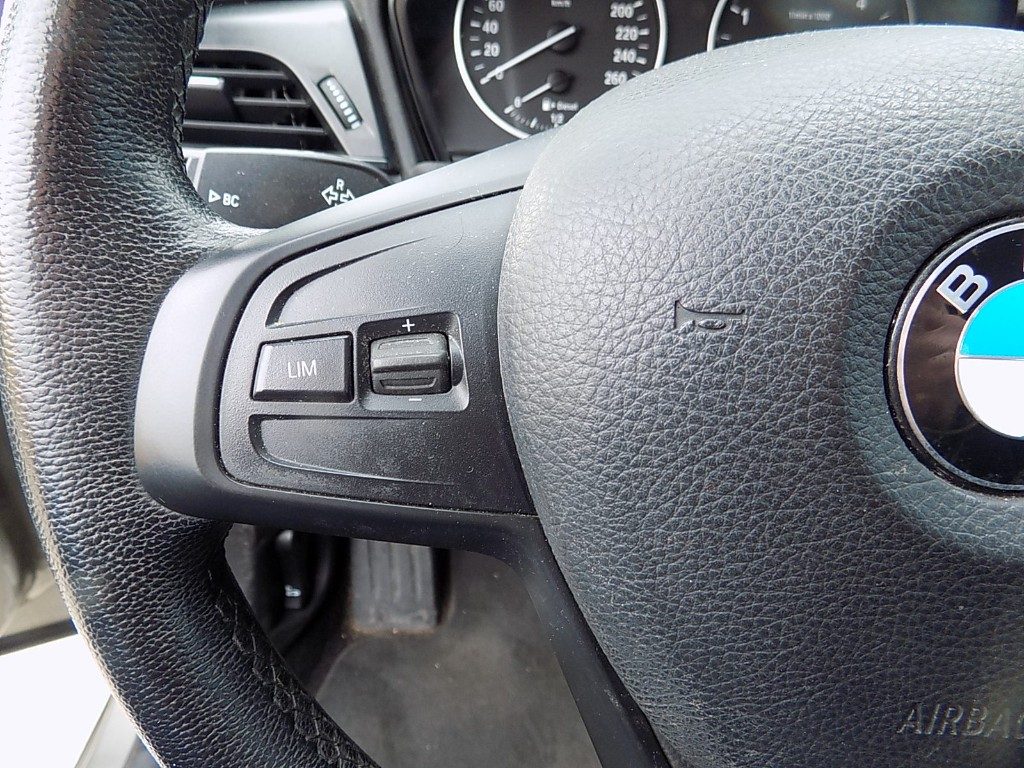 BMW 218 d Gran Tourer 7 POSTI - 23