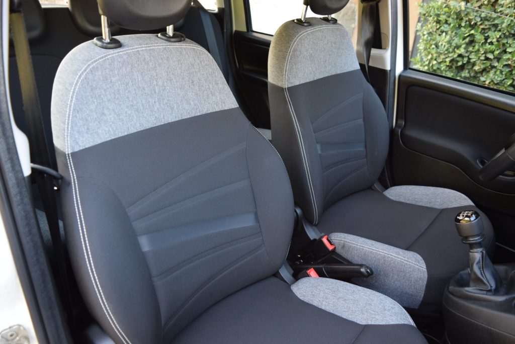 FIAT Panda 1.0 FireFly S&S Hybrid City Life 69CV - 13