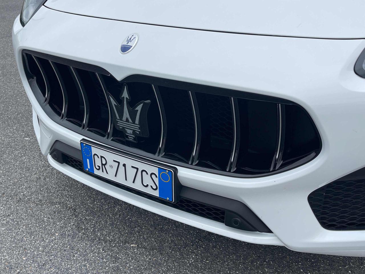 MASERATI Grecale MHEV 300 CV AWD GT Hybrid 12.000 km - 35