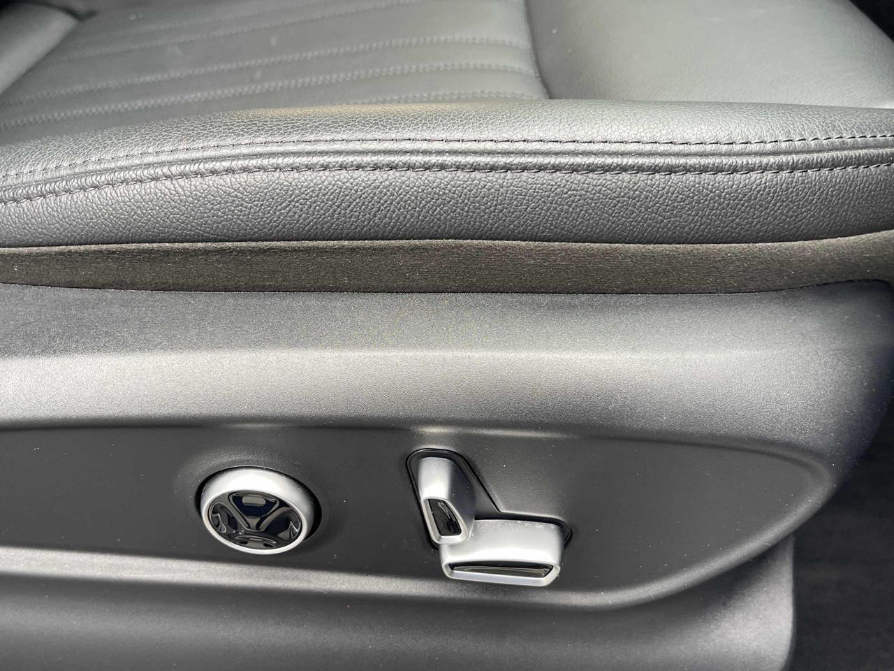 MASERATI Grecale MHEV 300 CV AWD GT Hybrid 12.000 km - 23