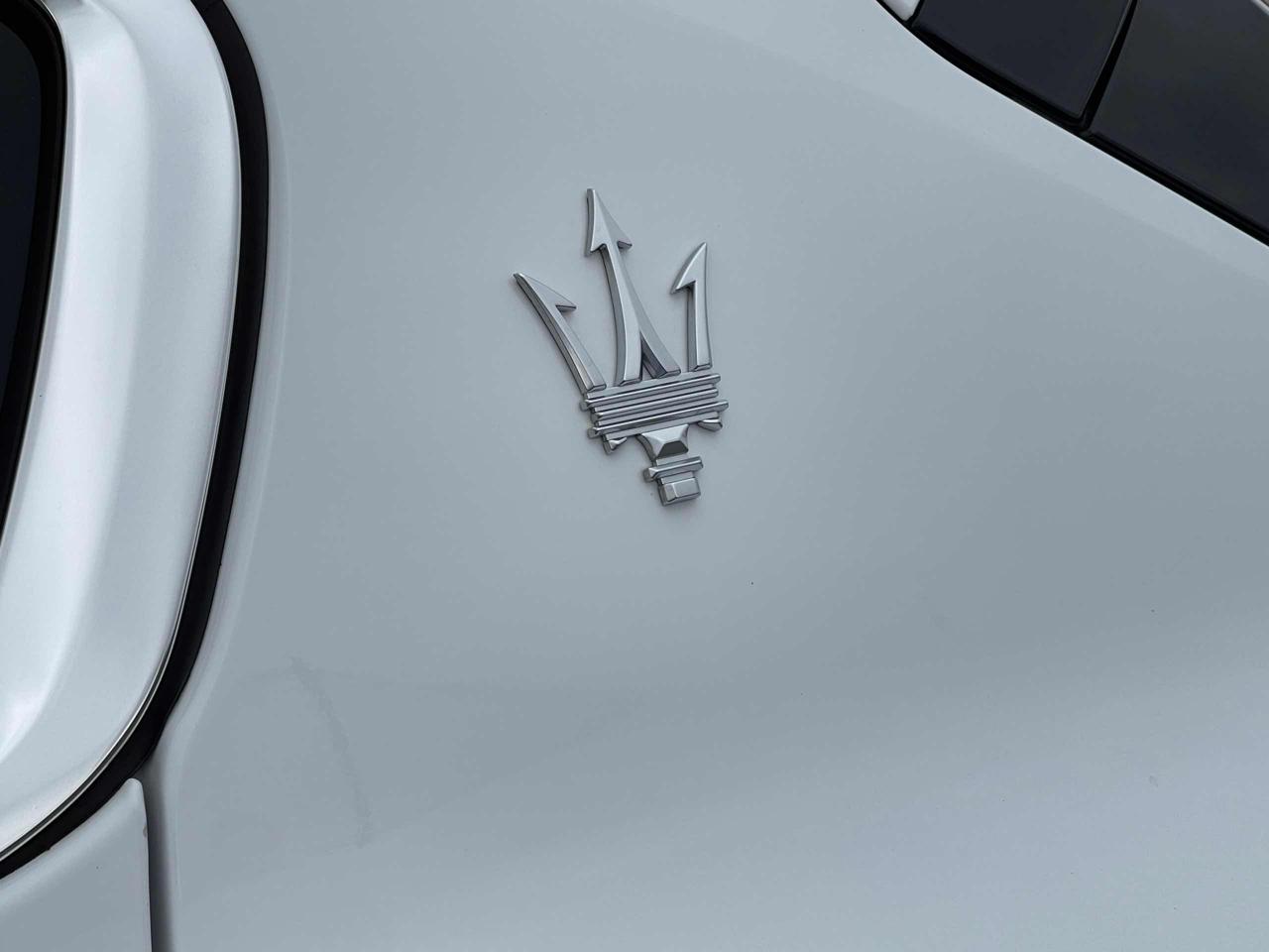 MASERATI Grecale MHEV 300 CV AWD GT Hybrid 12.000 km - 9