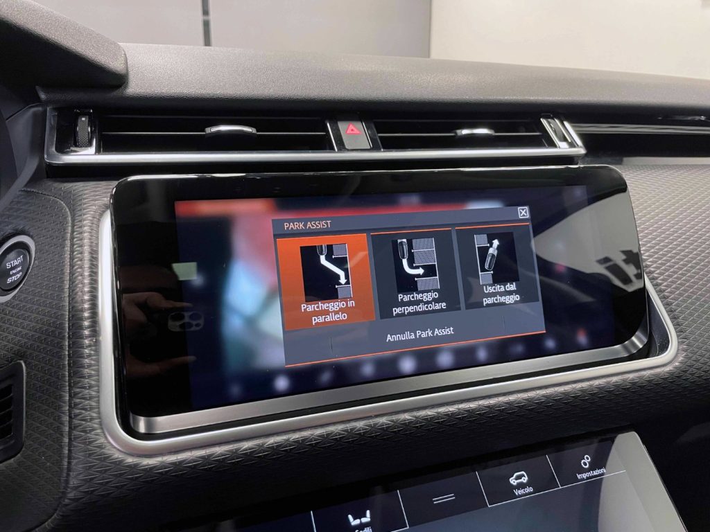 LAND ROVER Range Rover Velar 2.0D I4 HSE 180CV AUTO MY19 - 27