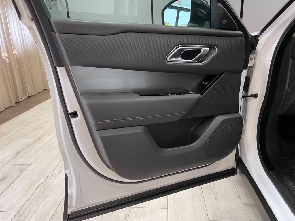 LAND ROVER Range Rover Velar 2.0D I4 HSE 180CV AUTO MY19 - 40