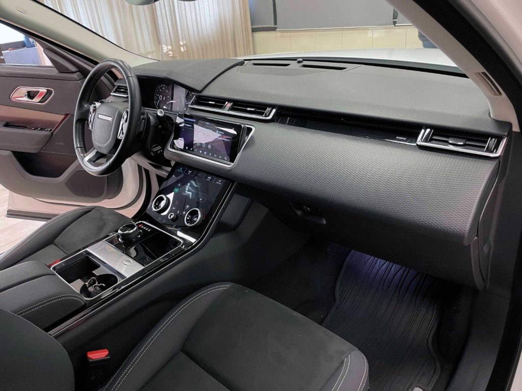 LAND ROVER Range Rover Velar 2.0D I4 HSE 180CV AUTO MY19 - 48