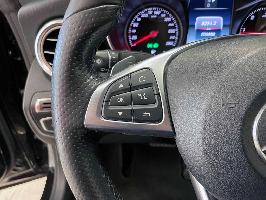 MERCEDES-BENZ C 220 D CABRIO PREMIUM AUTO - 44